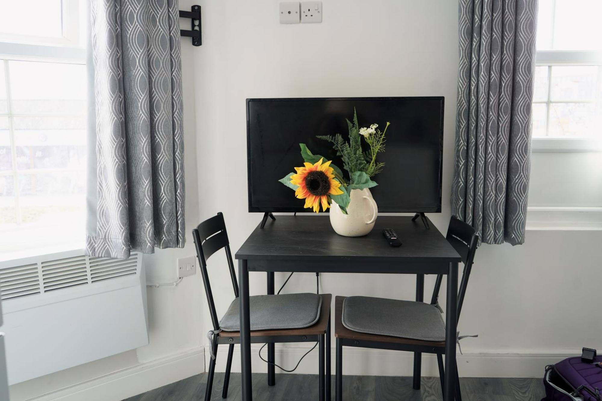 Bright And Spacious Studio In Central Birmingham Exterior foto
